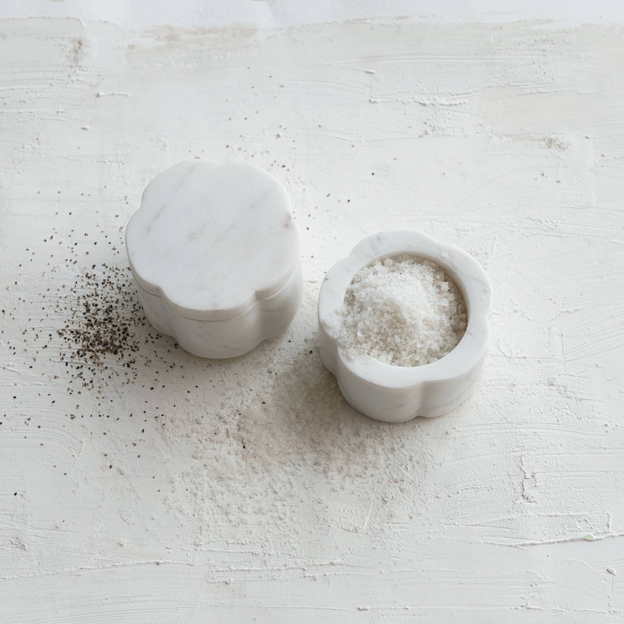 Hello Honey Elegant White Marble Pinch Pot with Lid